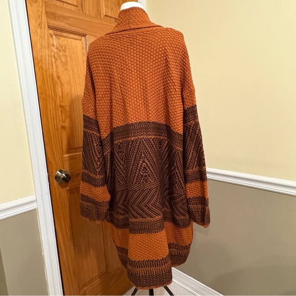 Lucky Brand Orange and Black Knit Sweater - Picture 3 of 6